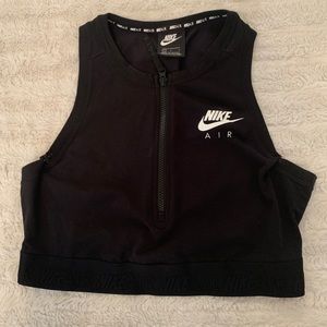 Nike top🦋